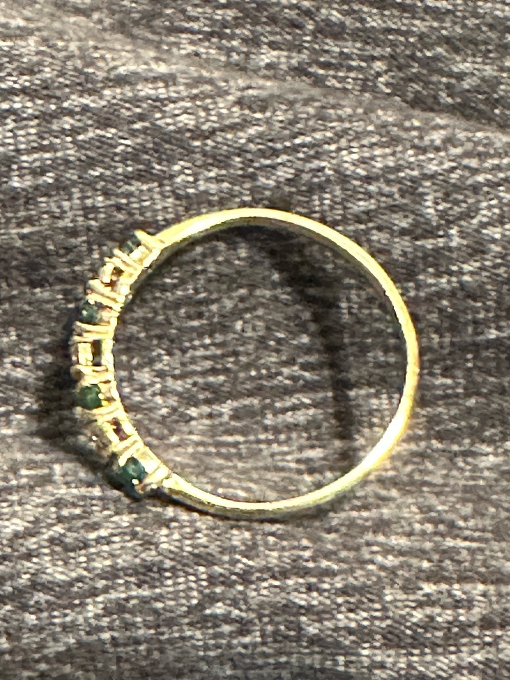 Diamond And Emerald 10kt yellow Gold Ring Size 5 1/2 Anniversary Band - Picture 3 of 14